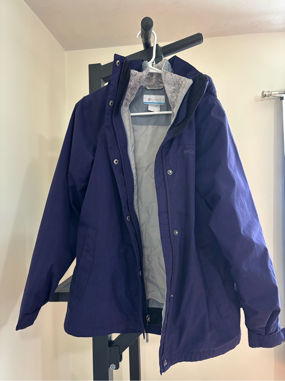 Columbia Women’s Purple Layered Jacket
